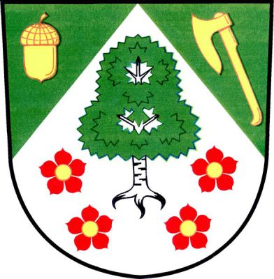 V zeleném štítě stříbrný hrot, v něm bříza přirozené barvy dole do oblouku provázená čtyřmi červenými růžemi se zlatými semeníky. Hrot je provázen vpravo svěšeným žaludem, vlevo kosmo položenou sekerou - širočinou, obojí zlaté. Znak Březina (dříve okres Blansko)