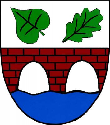 Ve stříbrném štítě nad modrou vlnitou patou červený cihlový most o dvou obloucích. V horní části dva zelené odvrácené listy, pravý lipový, levý dubový. Znak Čermná nad Orlicí