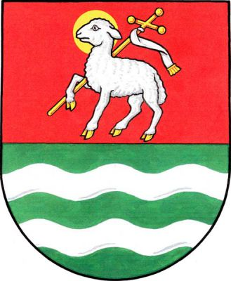 V červeno-zeleně děleném štítě nahoře stříbrný beránek boží se zlatým procesním křížem, dole dvě stříbrná vlnitá břevna. Znak Český Jiřetín
