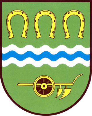 V zeleném štítě dvakrát stříbrno-modře vlnitě dělené vlnité břevno, provázené nahoře třemi zlatými podkovami a dole zlatým pluhem s koly. Znak Chomutice