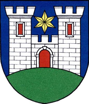 V modrém štítě na zeleném návrší dvě stříbrné kvádrované věže, každá s jedním červeným oknem a cimbuřím, spojené hradbou s červenou branou a cimbuřím, mezi věžemi zlatá hvězda. Znak Dalečín