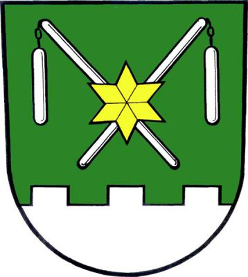 V zeleném štítě nad stříbrnou hradební zdí s cimbuřím zkřížené stříbrné cepy přeložené zlatou hvězdou. Znak Hradec-Nová Ves