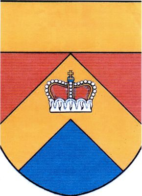 Červeno-modře zlatou krokví dělený štít se zlatou hlavou, v krokvi knížecí koruna. Znak Krásné