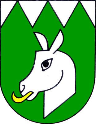 V zeleném štítě vybíhajícím třemi hroty k hornímu okraji stříbrné hlavy štítu stříbrná hlava srny s krkem a zlatým jazykem. Znak Milovice