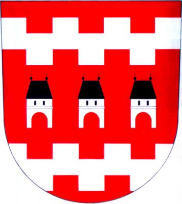 V červeném štítě mezi dvěma stříbrnými cimbuřovými břevny tři stříbrné věže se dvěma černými okny, černými valbovými střechami s makovičkami a prázdnými branami. Znak Miskovice