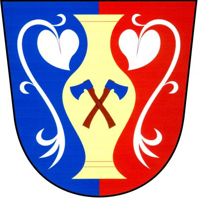 V modro-červeně polceném štítě zlatá váza se zkříženými modrými sekerami na dřevěných topůrkách přirozené barvy, provázená dvěma přivrácenými stříbrnými vykořeněnými lekny. Znak Mouřínov