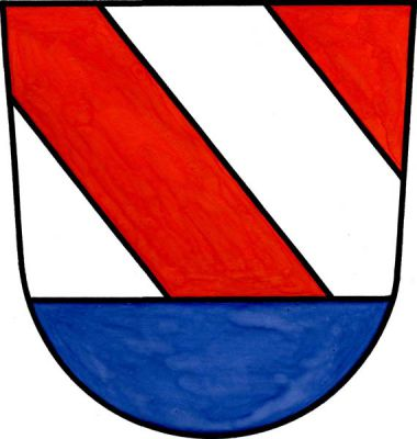 Třikrát červeno-stříbrně kosmo dělený štít s modrou patou. Znak Skuhrov nad Bělou