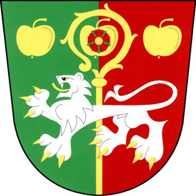 V zeleno-červeně polceném štítě stříbrný vykračující lev se zlatou zbrojí podložený vyrůstající zlatou berlou. V hlavici berly a po jejích stranách tři zlatá jablka, v prostředním červená růže se zlatým semeníkem a zelenými kališními lístky. Znak Soběnov