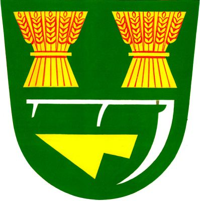 V zeleném štítě dva zlaté obilné snopy vedle sebe, pod nimi pod sebou položené stříbrná kosa násadou doprava a zlatá radlice. Znak Tichov