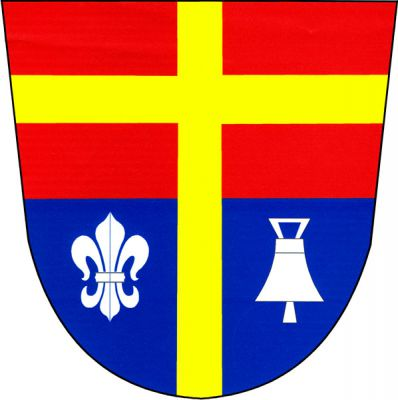 V červeno-modře děleném štítě zlatý latinský kříž do krajů, provázený v dolním poli vpravo lilií a vlevo zvonem se závěsem, obojí stříbrné. Znak Trstěnice