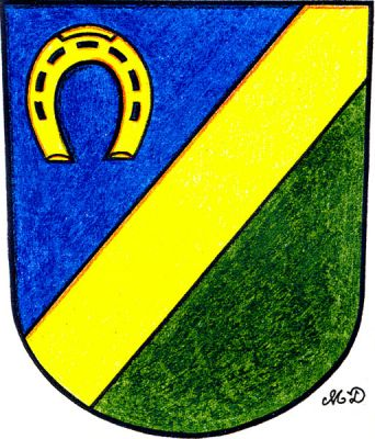 Zlatým šikmým břevnem modro-zeleně dělený štít, nahoře zlatá podkova. Znak Včelná